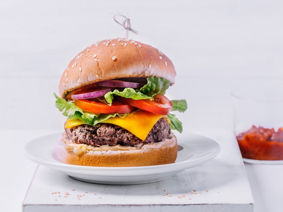 Hamburguesa americana con 100% carne de res | Revista Socio Sam's Club