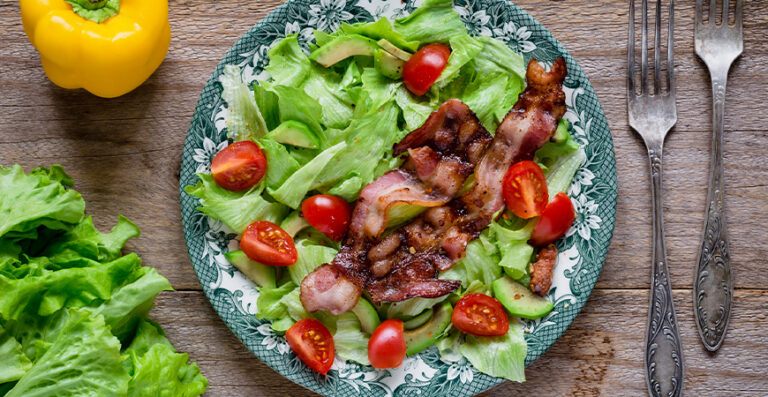 Ensalada Cherry Y Tocino Destacada